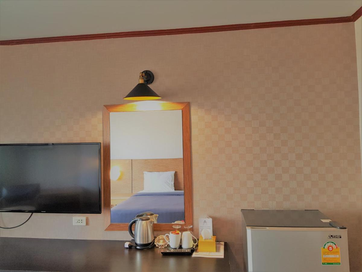 Marine Plaza Hotel Патая Екстериор снимка