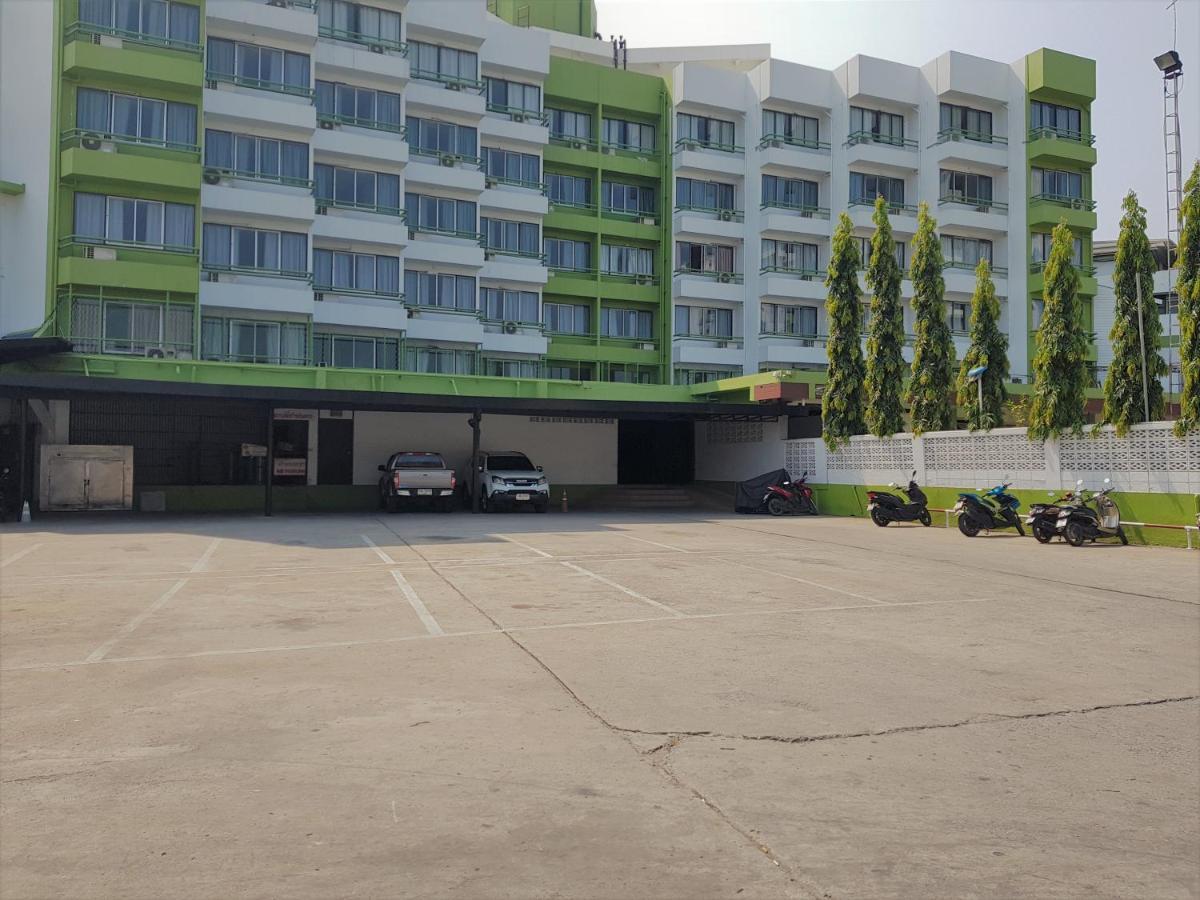 Marine Plaza Hotel Патая Екстериор снимка